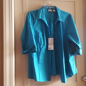 Woman 2x teal shirt. New.
